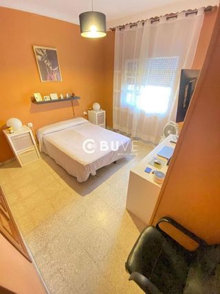 Casa en venta en La Paz en Alcalá de Guadaira