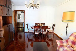 Piso en alquiler en Centro Ciudad en León
