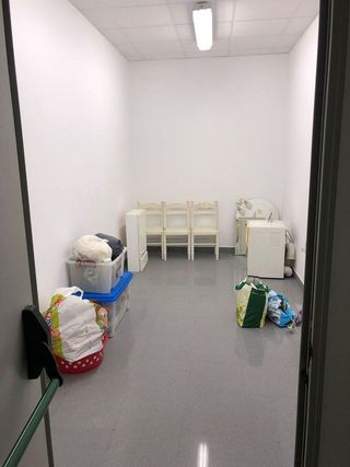 Local comercial en alquiler en Plaza de toros - Venta Vargas - Capitania en San Fernando