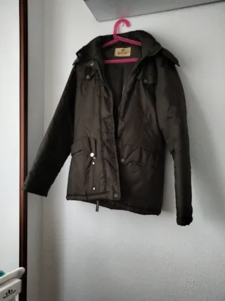 Chamarra Beyond acolchada Talla S