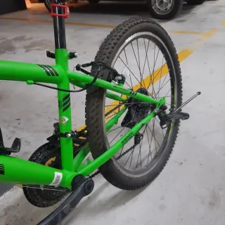 Bicicleta Montaña btt 24 pulgadas. Shimano.