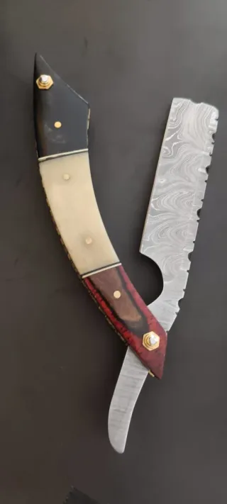Navaja barbera artesanal Damasco