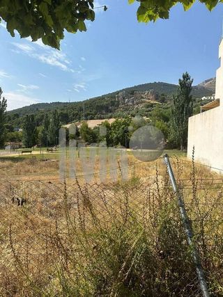 Terreno en venta en Valdeastillas - Fuentezuelas en Jaén