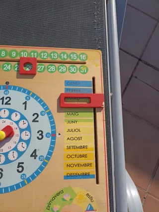 Calendario infantil madera Goula