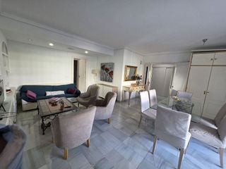Piso en venta en Puerto Banús en Marbella