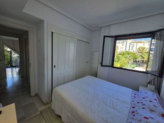Piso en venta en Puerto Banús en Marbella