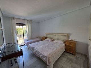 Piso en venta en Puerto Banús en Marbella