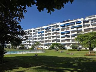 Piso en venta en Puerto Banús en Marbella