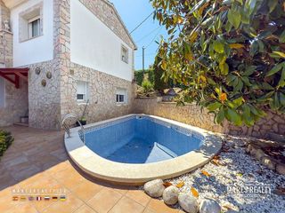 Chalet en venta en Sta. Clotilde - Fenals en Lloret de Mar