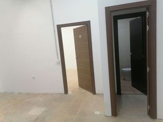 Local comercial en alquiler en Gavarra en Cornellà de Llobregat