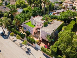 Chalet en venta en Riba-roja de Túria