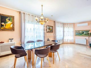 Chalet en venta en Riba-roja de Túria