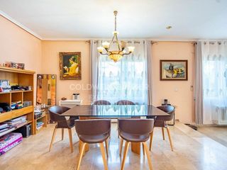 Chalet en venta en Riba-roja de Túria