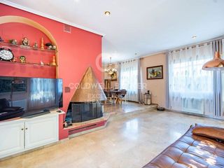 Chalet en venta en Riba-roja de Túria