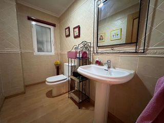 Chalet en venta en Urbanizaciones en Llíria