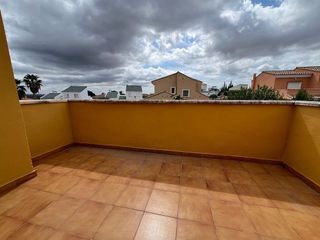 Chalet en venta en Urbanizaciones en Llíria