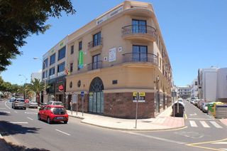 Local comercial en alquiler en Centro - La Vega Alta en Arrecife