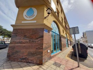 Local comercial en alquiler en Centro - La Vega Alta en Arrecife