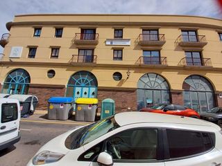 Local comercial en alquiler en Centro - La Vega Alta en Arrecife