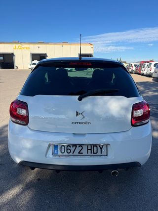 Citroen DS3 2011