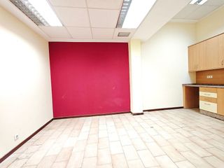 Local comercial en alquiler en Centro en Gijón