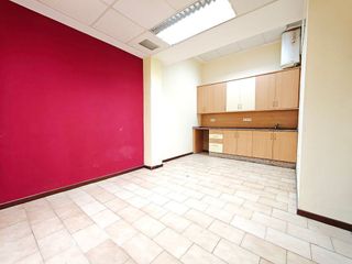 Local comercial en alquiler en Centro en Gijón