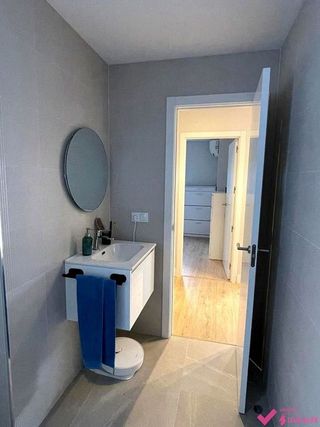 Piso en alquiler en Cruz Roja en Sevilla