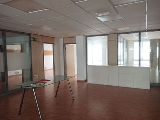 Oficina en alquiler en Santa Catalina - Canteras en Palmas de Gran Canaria(Las)