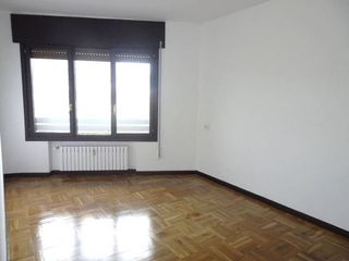 Piso en alquiler en Centro en Gijón