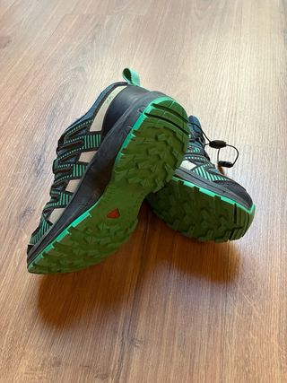 Zapatillas Montaña Niña Salomon Talla 32