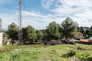 Terreno en venta en Las Pedrizas en Chiva
