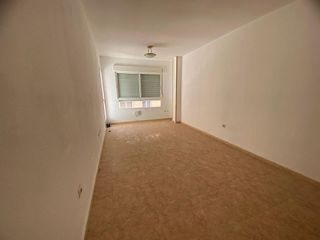 Piso en venta en Abarán