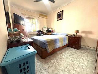 Piso en venta en Vista Alegre en Madrid