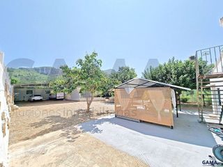 Chalet en venta en Zona Urbanizaciones en Alzira