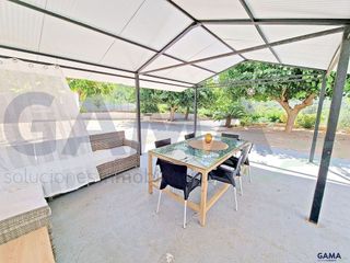 Chalet en venta en Zona Urbanizaciones en Alzira