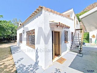Chalet en venta en Zona Urbanizaciones en Alzira