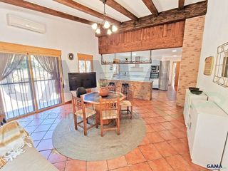 Chalet en venta en Zona Urbanizaciones en Alzira