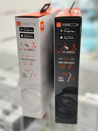 Auriculares JBL TUNE 520BT Negro y Blanco