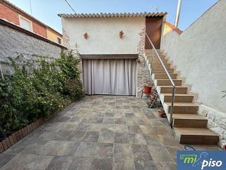 Casa adosada en venta en Tordesillas