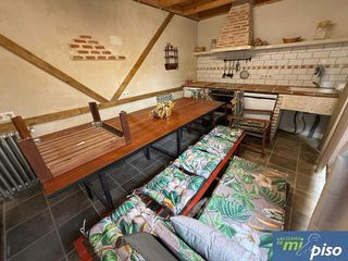 Casa adosada en venta en Tordesillas