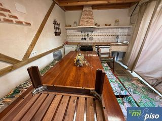 Casa adosada en venta en Tordesillas