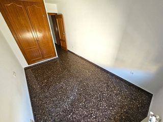 Piso en alquiler en Rocafort