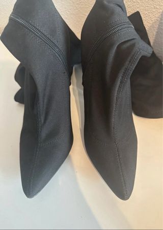 Bota mosquetera Marypaz preta salto transparente