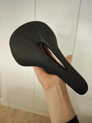 Sillín Balugoe Negro 155mm