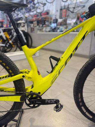Bicicleta Scott Montaña Amarilla