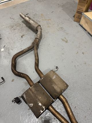 Línea de escape Sierra Cosworth 4x4