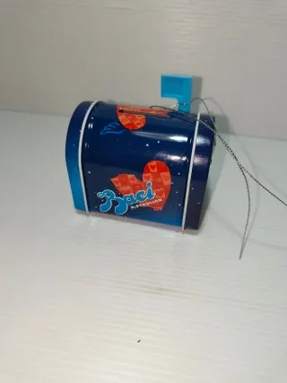 Salvadanaio Baci Perugina in metallo