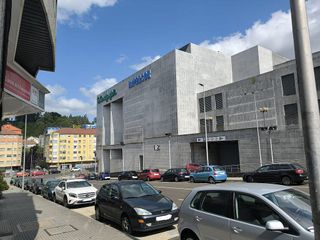 Local comercial en venta en Castiñeiriño - Cruceiro de Sar en Santiago de Compostela
