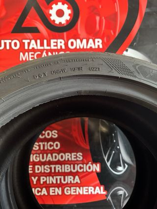 Neumático 255/40R19 100Y
