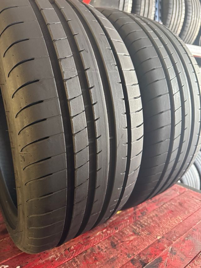 Neumático 255/40R19 100Y